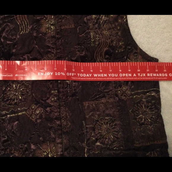 NWOT. Chico’s Reversible Quilted Vest, Dark Plum, XL. - Picture 4 of 9